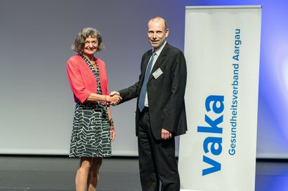 Edith Saner und Michael Ganz - Shake Hands
